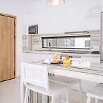 Sardines Luxury Апартаменти Херсонісос