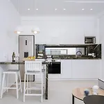 Апартаменти Sardines Luxury *