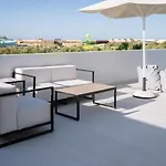 Sardines Luxury Апартаменти *