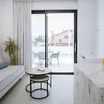 Апартаменти Sardines Luxury