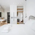 Sardines Luxury Херсонісос