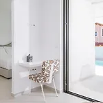 Апартаменти Sardines Luxury
