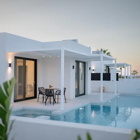 Sardines Luxury Apartment