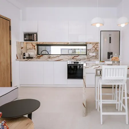 Sardines Luxury Apartment