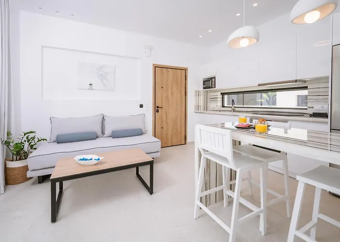 Sardines Luxury * 赫索尼索斯