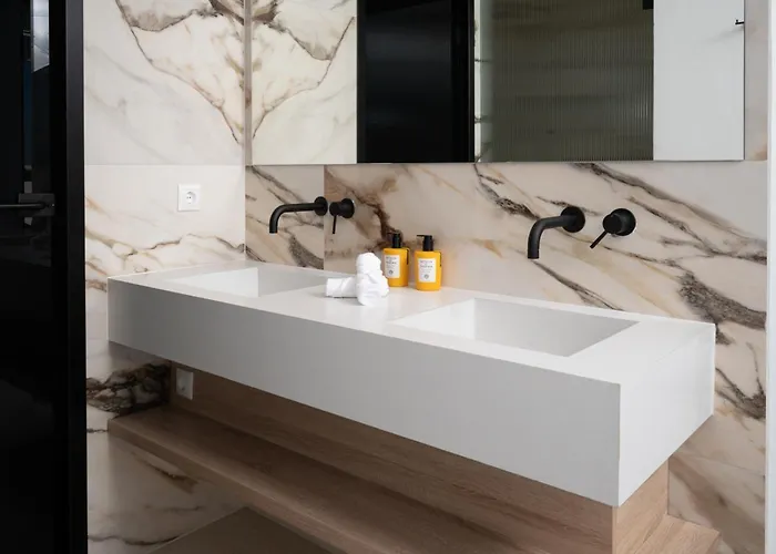 Sardines Luxury Chersonissos