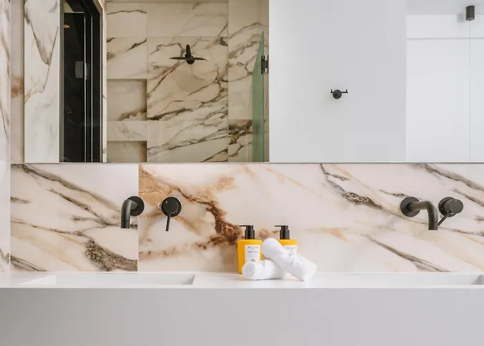 Sardines Luxury خيرسونِسوس