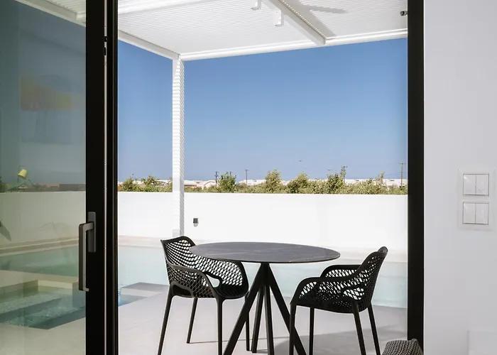 Sardines Luxury Chersonissos